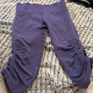 Lululemon Dark purple cropped leggings